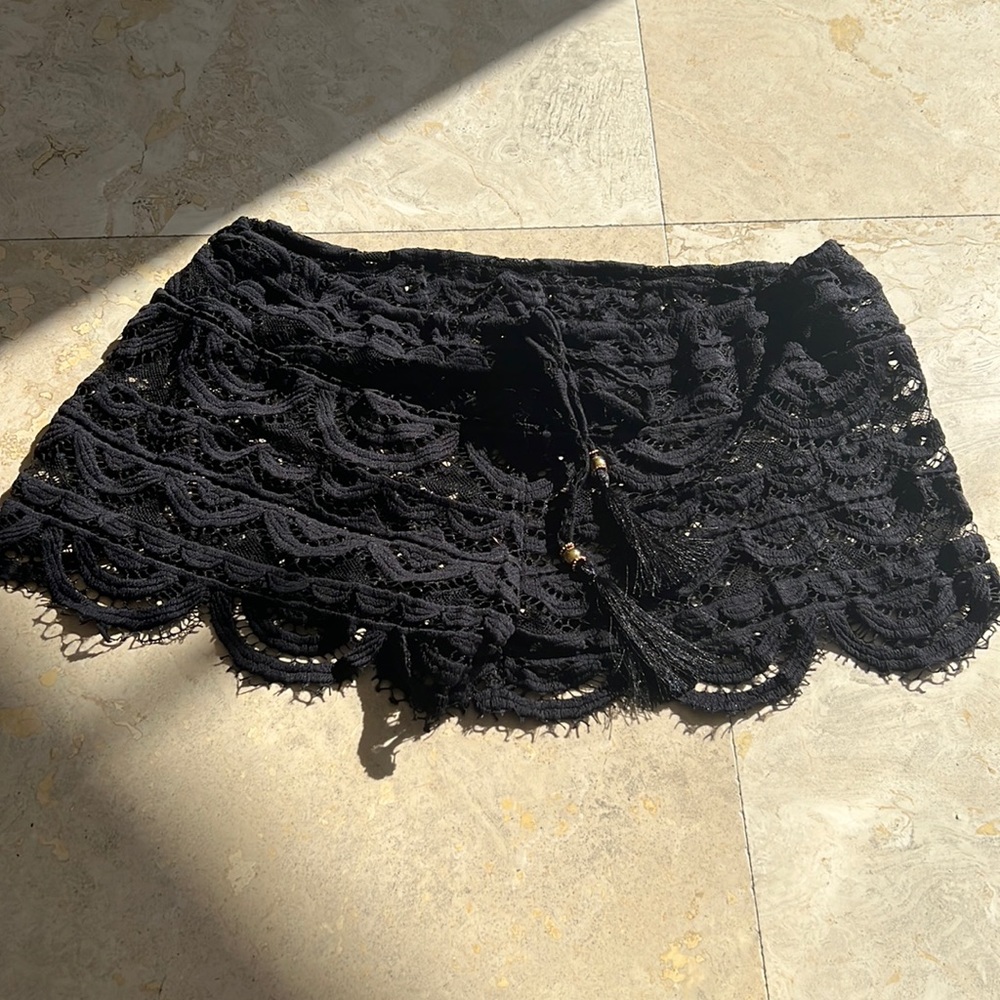 Pilyq black beach coverup short -XS/S